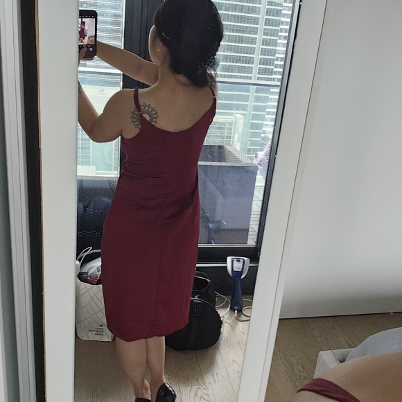 Fashion Nova Ruby Red midi slip-on dress - Picture 2 of 4